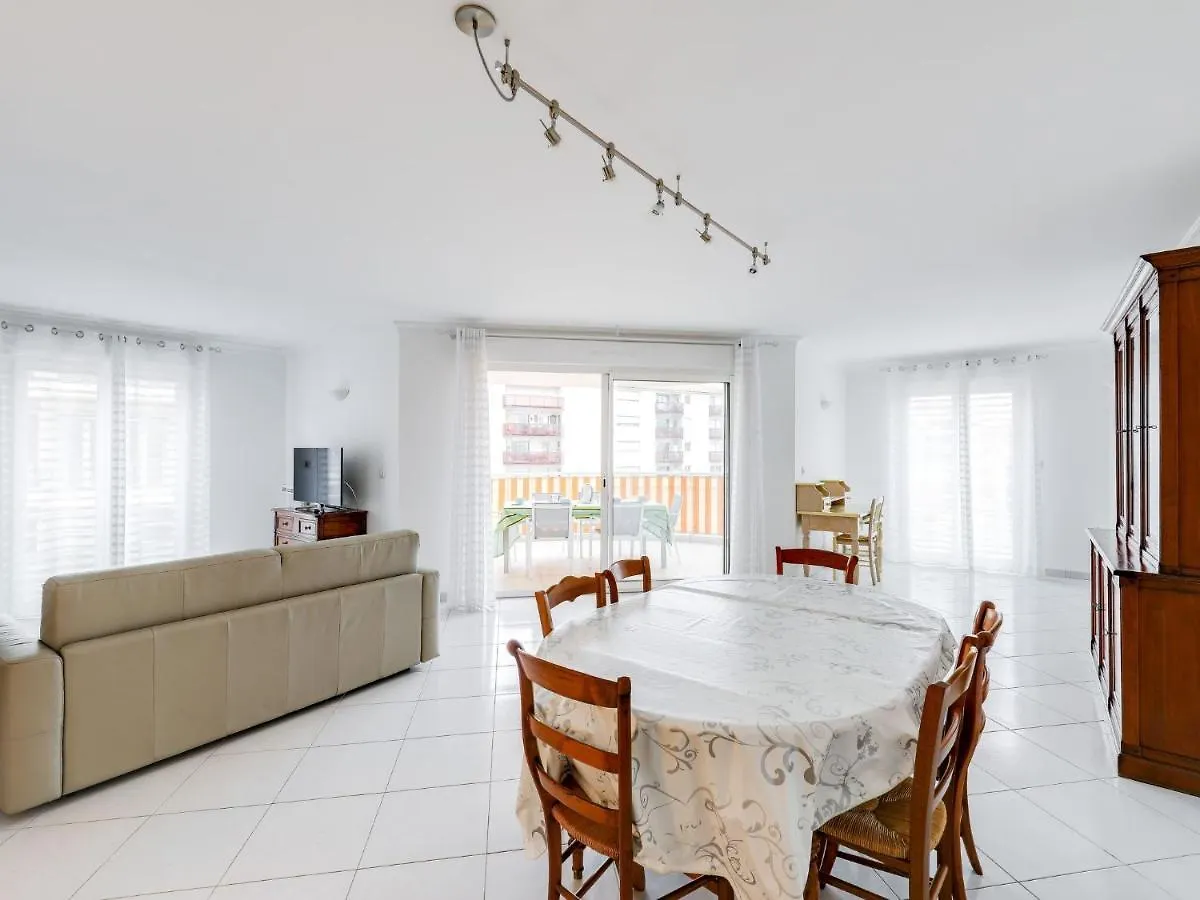 Apartment Résidence L'Amiral Saint-Raphaël