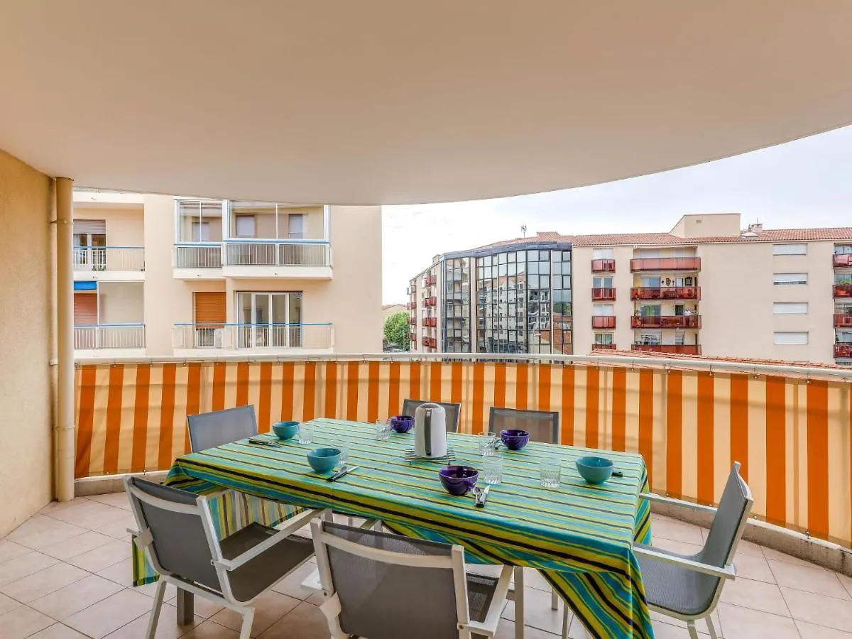 Apartment Residence L'Amiral By Interhome Saint-Raphaël